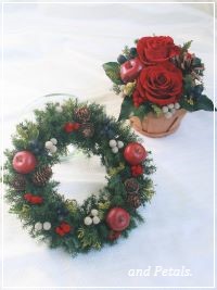 S109 Christmas Carol Wreath Set