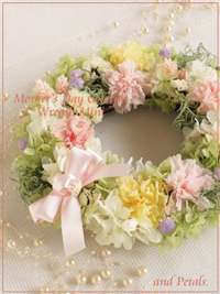 W057 Mother’s Day Colorful Wreath Mini